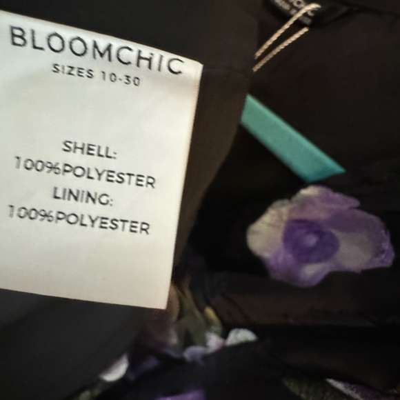 BloomChic Chiffon Floral Mesh Wrap Ruffle Hem Blouse. 18/20 NWT 2x - Picture 13 of 15